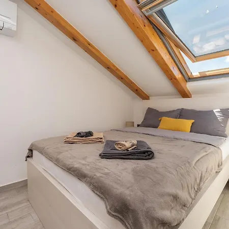 2 Bedroom Cozy In Biograd Biograd na Moru