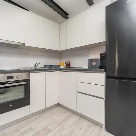 Apartamento 2 Bedroom Cozy In Biograd *